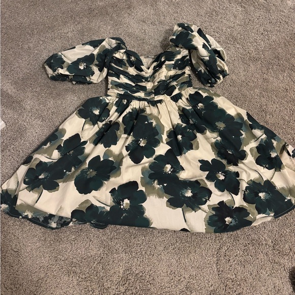 Abercrombie & Fitch Emerson Floral Mini Dress - Small Tall - Picture 3 of 4